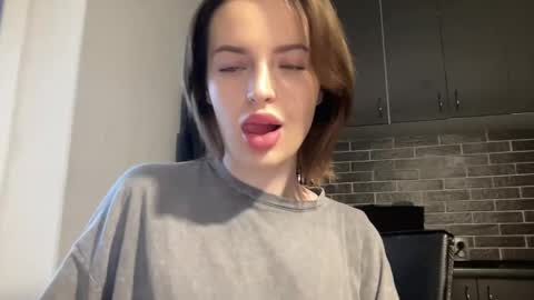 DOVE online show from 02/14/25, 02:33