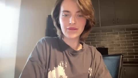 DOVE online show from 02/28/25, 01:58