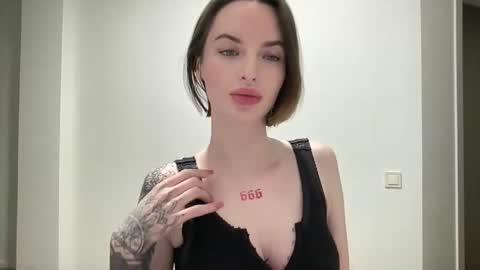 DOVE online show from 10/23/25, 07:34