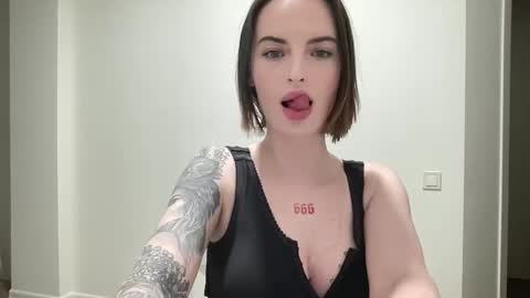 DOVE online show from 11/26/25, 09:05