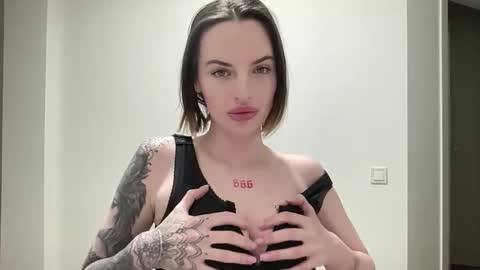 DOVE online show from 11/30/25, 08:35