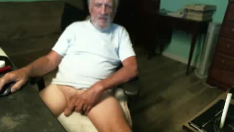 1handyanddee online show from 10/23/25, 12:54