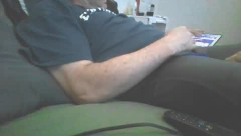 Snapshot of 1inchpunchy chatting on 07/21/26, 12:51 1inchpunchy online show from 07/21/26, 12:51