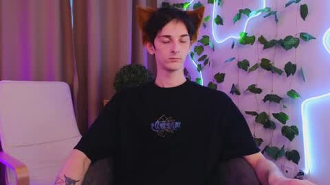 Snapshot of 1itt1efox chatting on 04/04/26, 03:09 Max online show from 04/04/26, 03:09