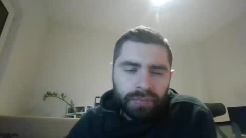 Snapshot of 1kamilkamil11 chatting on 12/17/24, 03:28 kam online show from 12/17/24, 03:28