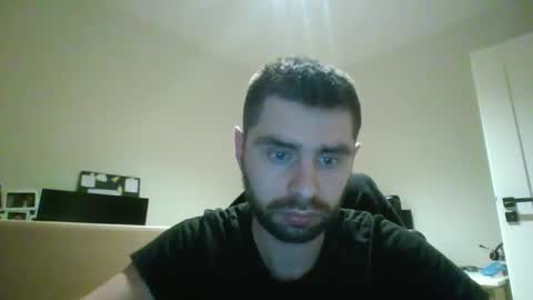 Snapshot of 1kamilkamil11 chatting on 01/25/25, 09:57 kam online show from 01/25/25, 09:57