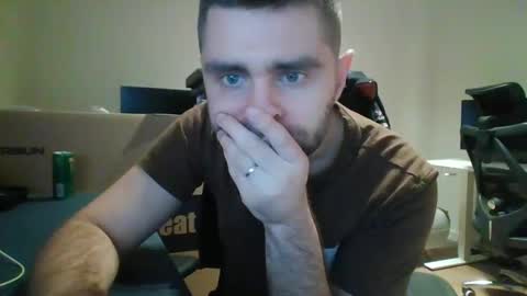 Snapshot of 1kamilkamil11 chatting on 02/07/25, 05:29 kam online show from 02/07/25, 05:29