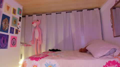 Snapshot of 1laiaa1 chatting on 02/15/26, 05:26 laiaa rivas online show from 02/15/26, 05:26