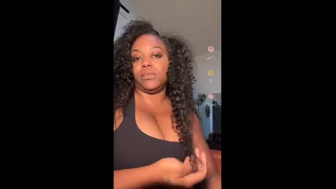 Lillycakes online show from 03/09/26, 01:20