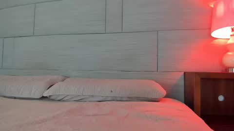 Onna online show from 12/20/24, 04:20