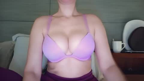 Onna online show from 01/11/26, 11:15