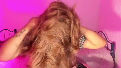 1lovelymess online show from 02/13/26, 12:39