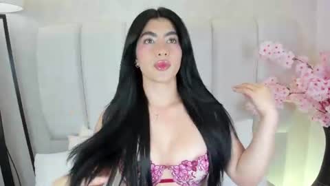  . online show from 06/09/26, 11:05
