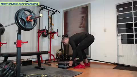 1manshow11 online show from 02/24/26, 10:24