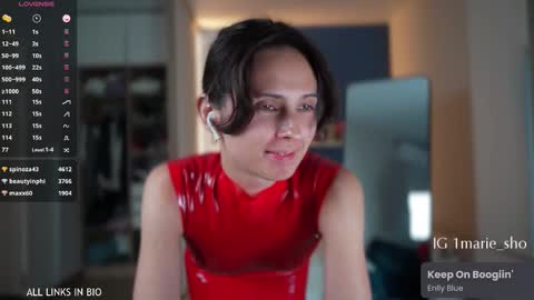 Marie online show from 10/12/25, 06:29