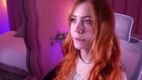 Snapshot of 1maxine chatting on 02/08/26, 11:02 Anya online show from 02/08/26, 11:02