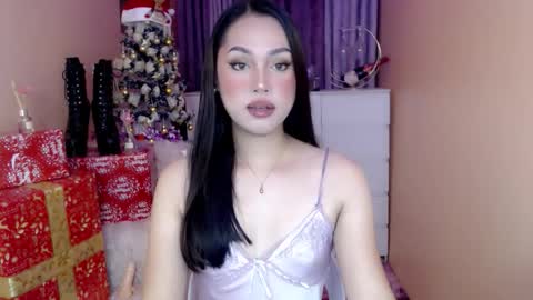 1miracle_tranny online show from 12/18/25, 03:23