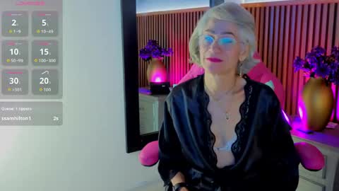 Snapshot of 1miss_monserrate chatting on 05/16/26, 01:32 Miss Monserrate online show from 05/16/26, 01:32