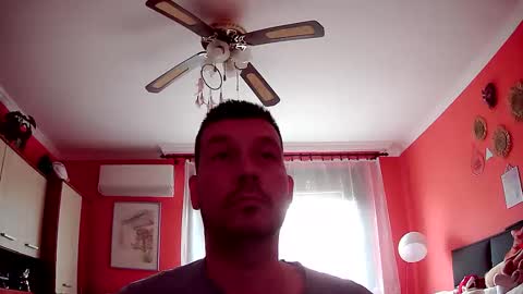 Moly online show from 05/15/26, 08:43