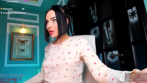 Moona  online show from 12/26/24, 03:10