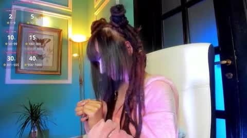 Moona  online show from 09/25/25, 03:05