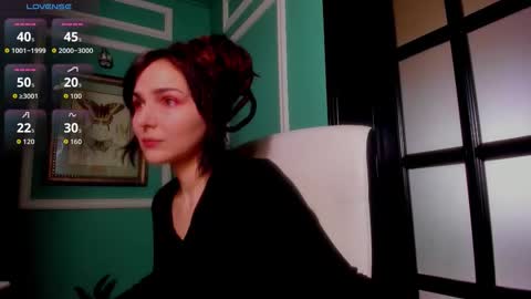 Moona  online show from 02/03/26, 07:46