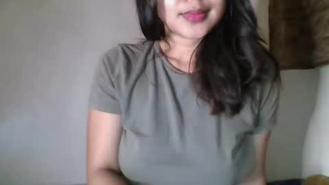 Snapshot of 1smile4u chatting on 05/03/26, 01:50 1smile4u online show from 05/03/26, 01:50