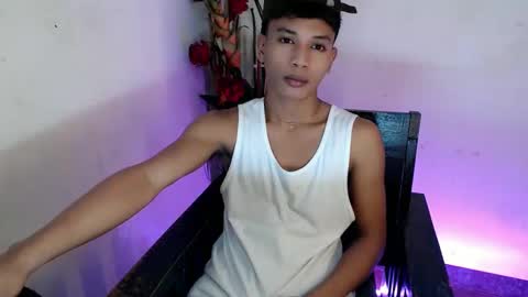 Snapshot of 1sweetloverxx chatting on 03/02/26, 11:39 1sweetloverxx online show from 03/02/26, 11:39