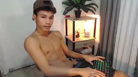 1sweetloverxx online show from 04/23/26, 01:24