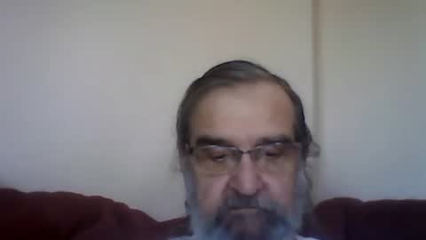 1valentine online show from 04/19/26, 02:49