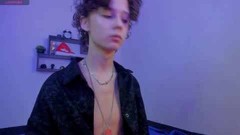 Milos online show from 12/25/24, 11:54