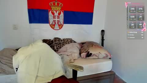 Milos online show from 03/11/25, 09:24