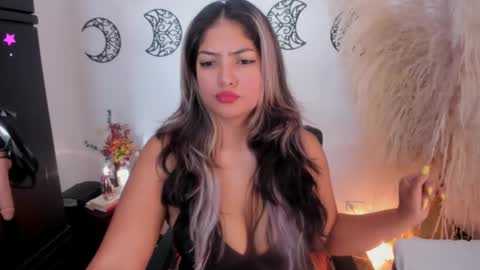 1wayra online show from 01/06/25, 01:41