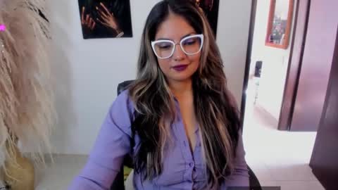 1wayra online show from 03/08/25, 02:08