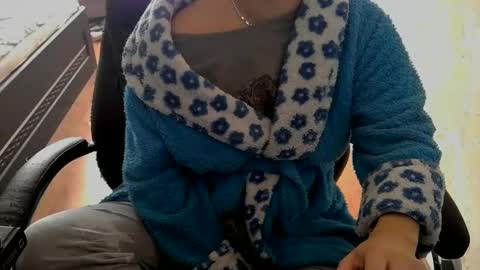 Snapshot of 1your_hot_girls chatting on 02/12/25, 12:33 1your_hot_girls online show from 02/12/25, 12:33