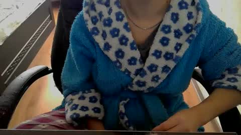Snapshot of 1your_hot_girls chatting on 02/23/25, 11:55 1your_hot_girls online show from 02/23/25, 11:55