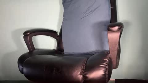 2001cashking online show from 10/30/25, 07:43