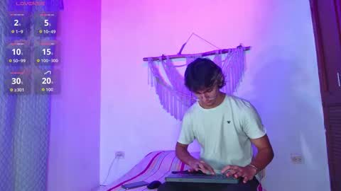 Snapshot of 2006_tgn chatting on 09/22/25, 11:56 2006_tgn online show from 09/22/25, 11:56