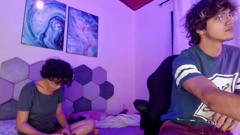 Snapshot of 2006_tgn chatting on 11/23/25, 12:16 2006_tgn online show from 11/23/25, 12:16