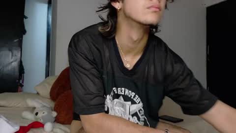 Snapshot of 2006_tgn chatting on 12/04/25, 12:25 2006_tgn online show from 12/04/25, 12:25