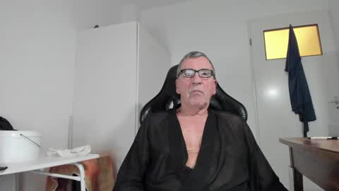 Henk online show from 01/19/25, 07:58