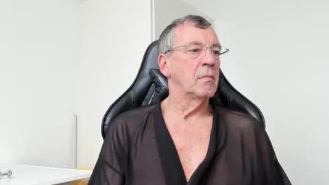 Henk online show from 02/22/25, 12:40