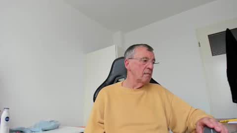 Henk online show from 03/11/26, 02:56