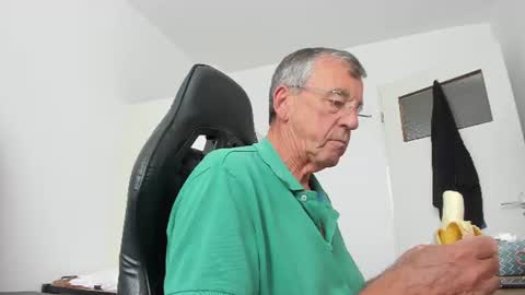 Henk online show from 07/05/26, 02:02