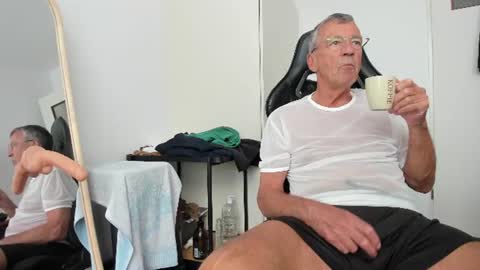 Henk online show from 07/16/26, 03:40