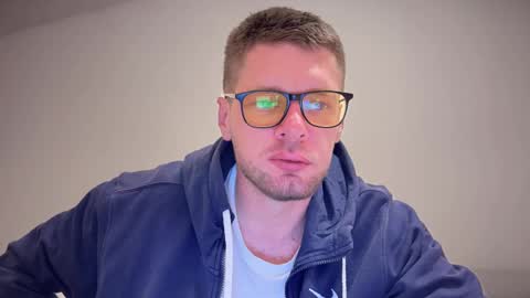 Romano online show from 03/09/25, 04:44