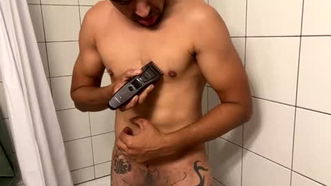 2025rob online show from 10/31/25, 05:25