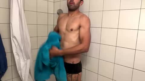 2025rob online show from 11/20/25, 06:40