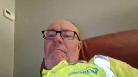 Snapshot of 211scudder chatting on 02/10/26, 05:06 211skoosh online show from 02/10/26, 05:06