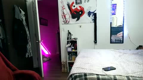 AlecurClit online show from 12/18/24, 05:37